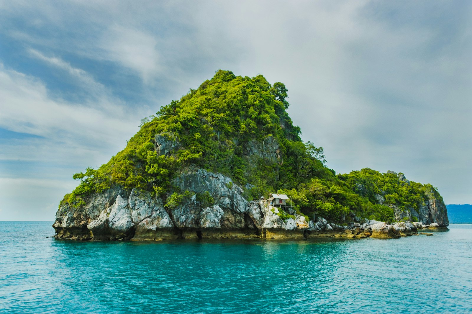 Sailing yacht on the open sea on the Valencia–Ibiza route